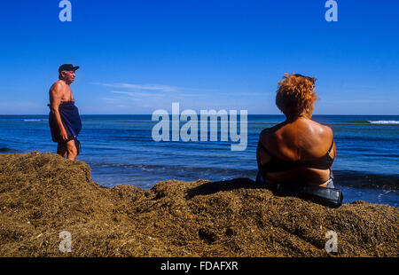 La plage de Malvarrosa,personnes echelle,Valence, Espagne Banque D'Images