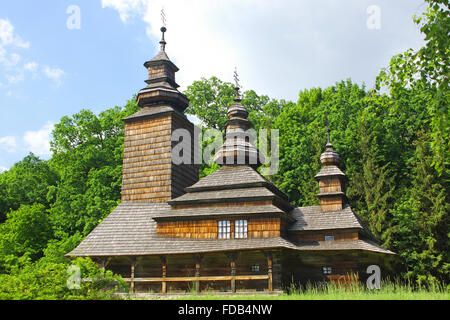 Dans l'ancienne église en bois, l'Ukraine Pirogovo Banque D'Images