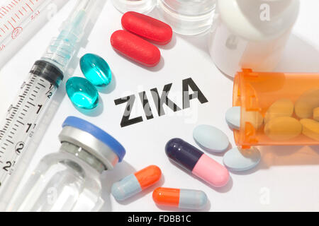 Zika virus concept photo avec les seringues et les médicaments. Banque D'Images