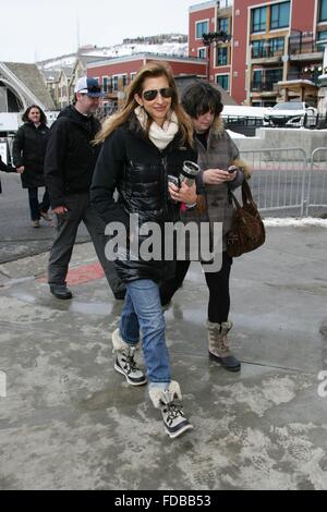 Park City, Utah, USA. 29 janvier, 2016. Alysia Reiner dehors et environ pour CANDIDS au Sundance Film Festival 2016 - FRI, Park City, UT 29 Janvier, 2016. Credit : James Atoa/Everett Collection/Alamy Live News Banque D'Images