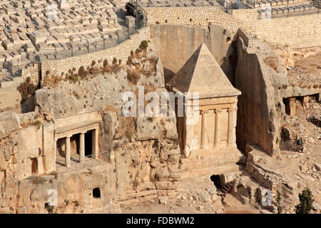 Tombes d'Absalom, Zacharie et Benei Hezir dans la vallée du Cédron, Jérusalem, Israël Banque D'Images