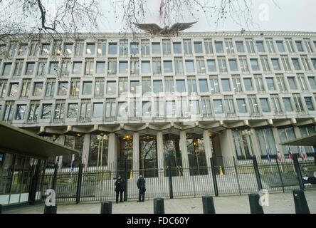 Avis d'entrée avant et façade de l'ambassade américaine à Grosvenor Square London W1.ru. Banque D'Images