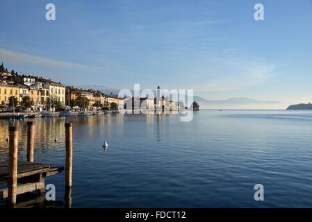 Salo, Le Lac de Garde, Province de Brescia, Lombardie, Italie Banque D'Images