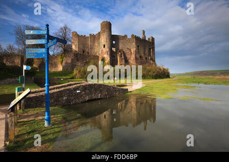 Laugharne Castle dans Carmarthenshire, dans le sud du Pays de Galles Banque D'Images