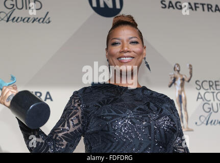 Los Angeles, CA, USA. 30 janvier, 2016.L'actrice Queen Latifah pose dans la salle de presse de la 22e assemblée annuelle des Screen Actors Guild Awards, SAG Awards, Au Shrine Auditorium à Los Angeles, USA, le 30 janvier 2016. Photo : Hubert Boesl /dpa - PAS DE SERVICE DE FIL - Crédit photo : dpa alliance/Alamy Live News Banque D'Images