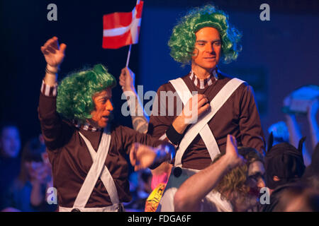 ArenaMK, Milton Keynes, UK. Jan 31, 2016. Unibet Masters Championnat de fléchettes. Fans de fléchettes. Credit : Action Plus Sport/Alamy Live News Banque D'Images