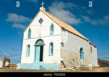 L'horizontale de près de l'église la plus ancienne sur le Sal au Cap Vert. Banque D'Images