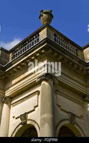 Détail architectural de la chapelle palladienne, commencé en 1760 à la conception de James Paine, à The Green Lawns, Newcastle upon Tyne. George Bowes a hérité de la succession en 1722 et les motifs paysagers autour de Gibside Hall. Banque D'Images