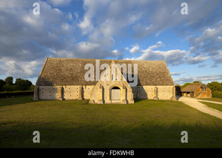 Grande grange Coxwell, Oxfordshire, une treizième siècle grange monastique cistercienne. Banque D'Images