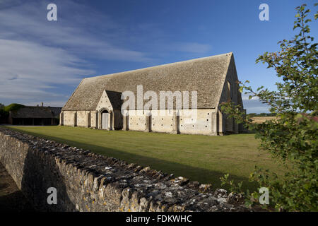 Grande grange Coxwell, Oxfordshire, une treizième siècle grange monastique cistercienne. Banque D'Images