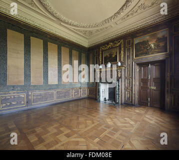 L'antichambre de la Reine à Ham House, Surrey, face à l'angle nord-est montrant le mur des tentures, sans meubles. Banque D'Images