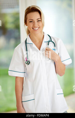 Portrait of Nurse smiling Banque D'Images