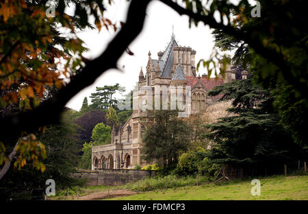 La façade sud à Tyntesfield, Somerset. La maison a été en grande partie rénové dans les années 1860 dans le style néo-gothique. Banque D'Images