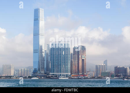 Centre de Commerce international (CCI) et d'autres bâtiments gratte-ciel à Kowloon, Hong Kong, Chine. Banque D'Images