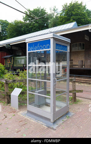 Old Dutch Phone Booth Banque D'Images