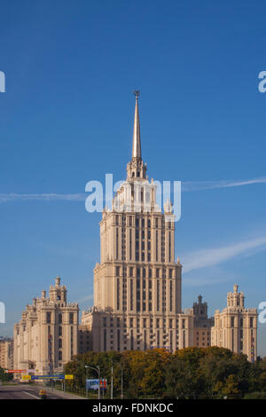 Radisson Royal Hotel Moscow (ancien hôtel Ukraina), l'une des sept Sœurs de Staline, Moscou, Russie Banque D'Images