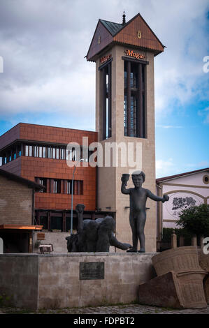 Monument à la récolte du vin dans la cave Muga, Haro, Espagne Banque D'Images