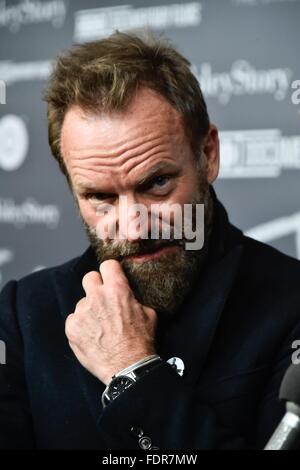 New York, NY, USA. 1er février, 2016. Arrivées à Sting pour JIM : L'HISTOIRE DE JAMES FOLEY HBO, une Premiere sur Time Warner Center, New York, NY Le 1 février 2016. Crédit : Steven Ferdman/Everett Collection/Alamy Live News Banque D'Images