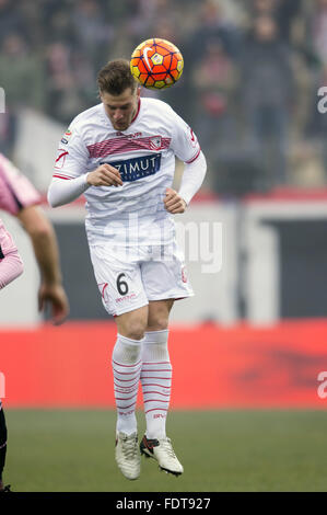 Riccardo Gagliolo (Carpi), 30 janvier 2016 - Football / Soccer : Italien 'Serie' une correspondance entre Carpi 1-1 US Palermo à Alberto Braglia stadium à Modène, Italie. (Photo de Maurizio Borsari/AFLO) Banque D'Images