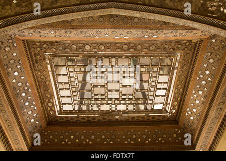 17e siècle plafond en miroir Banque D'Images