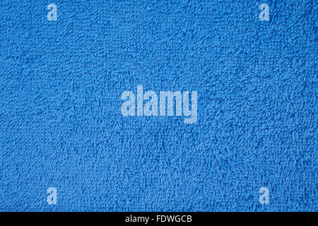 Serviette éponge bleue comme un fond transparent Banque D'Images