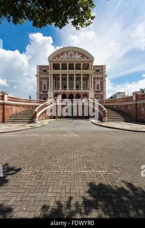 Façade du théâtre Amazone dans centre historique de Manaus, Amazon Banque D'Images