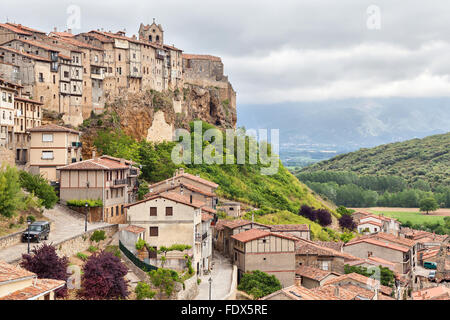 Frias - une ville médiévale situé dans la partie nord de la province de Burgos, en Castille et Leon, Espagne Banque D'Images