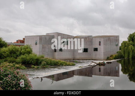 La Hepworth Art Gallery à Wakefield Banque D'Images