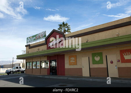 Vue d'un Del Taco à Palm Springs, Californie Banque D'Images