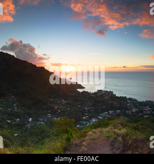 Voir au coucher du soleil, 98728 Papetoai de Mo'orea, îles de la société, Polynésie Française Banque D'Images