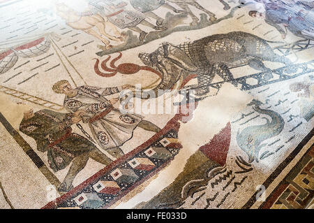 Mosaïque romaine montrant transport d'éléphants dans la Villa Romana del Casale, Piazza Armerina, Sicile, Italie Banque D'Images
