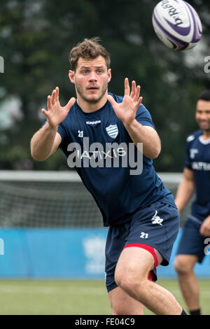 Hong Kong, Chine. 06Th Feb 2016. Flanker LUC BARBA de l'équipe de rugby à XV Français, course 92 de Paris, au cours de la formation à Hong Kong. Ils se préparent en avance sur leur prochain match contre l'équipe de Super League, les Highlanders Banque D'Images