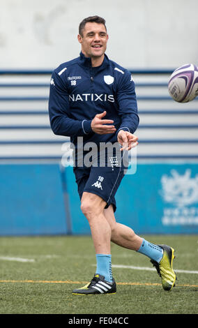 Hong Kong, Chine. 06Th Feb 2016. Fly-Half DAN CARTER, de l'équipe de rugby à XV Français, course 92 de Paris, au cours de la formation à Hong Kong. Ils se préparent en avance sur leur prochain match contre l'équipe de Super League, les Highlanders Crédit : Jayne Russell/Alamy Live News Banque D'Images