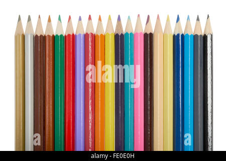 Crayons de couleur sur fond blanc Banque D'Images
