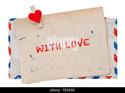 Retro style lettre d'amour. Vintage air mail enveloppe. Grungy papier. Avec l'amour Banque D'Images