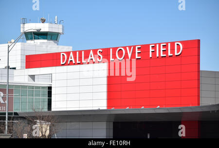 Dallas, Texas, USA. 06Th Feb 2016. Les pilotes de Southwest Airlines ont protesté devant la borne de Dallas Love Field qui est photographié ici. Crédit : Brian T./Humek Alamy Live News Banque D'Images