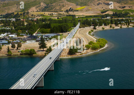 Point de Deadman's Bridge et lac Dunstan, Cromwell, Central Otago, île du Sud, Nouvelle-Zélande Banque D'Images