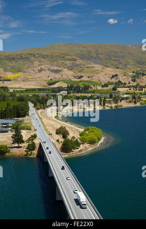 Point de Deadman's Bridge et lac Dunstan, Cromwell, Central Otago, île du Sud, Nouvelle-Zélande Banque D'Images