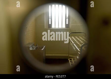 La prison de Dorchester HMP, cellule de prison judas, Dorset, Angleterre, Royaume-Uni Banque D'Images