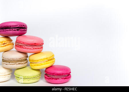 Douce délicatesse française isolée macarons Banque D'Images