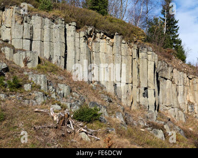 Ancienne carrière de basalte dans les Monts Métallifères Banque D'Images