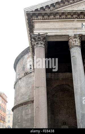 Détail de l'thehistoric Panthéon de Rome Italie Banque D'Images