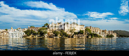 Panorama du Palais de la ville. Udaipur, Inde Banque D'Images