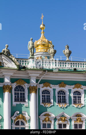 Détail du Palais d'hiver, St Petersbourg, Russie Banque D'Images