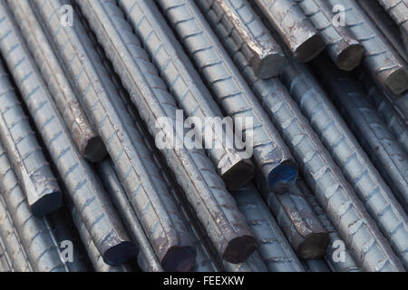 Les tiges d'acier ou de barres utilisées pour renforcer le béton pour la construction Banque D'Images