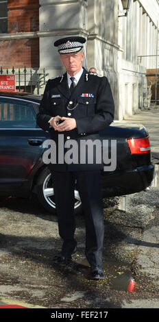 10e anniversaire de la Maman de Tesco of the Year Awards 2015 qui a eu lieu au Savoy - Arrivées en vedette : Sir Bernard Hogan-Howe Où : London, Royaume-Uni Quand : 01 Mars 2015 Banque D'Images