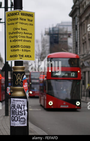 Londres, Royaume-Uni. 6 Février, 2016. Les médecins en organiser une manifestation pour s'opposer à des modifications de leur contrat à Londres. Credit : Voir Li/Alamy Live News Banque D'Images