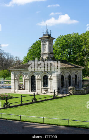 La station de pompage dans des jardins italiens à la fin de l'eau dans les jardins de Kensington. Voir la description pour plus de détails. Banque D'Images