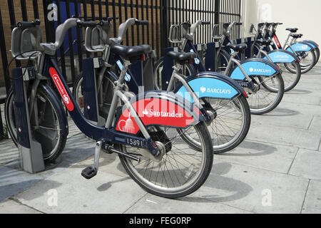 Santander et Barclays de vélos Banque D'Images