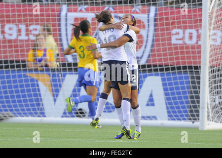 Orlando, FL, USA. 10 nov., 2013. L'AMÉRICAIN Sydney Leroux (2) célèbre marquant son deuxième durant un match amical contre le Brésil à la Florida Citrus Bowl, le 10 novembre 2013 à Orlando, Floride. © Scott Miller/ZUMA/Alamy Fil Live News Banque D'Images